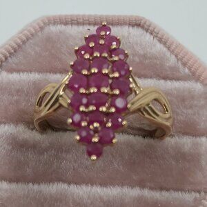 Ruby Cluster Ring in 10K Yellow Gold.Sz 9 3/4